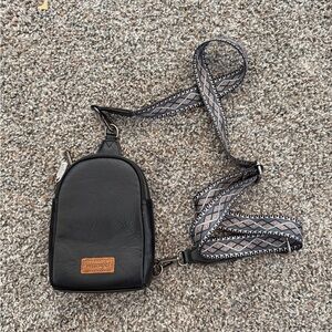 Wrangler Black small crossbody Bag with Aztec print  Strap